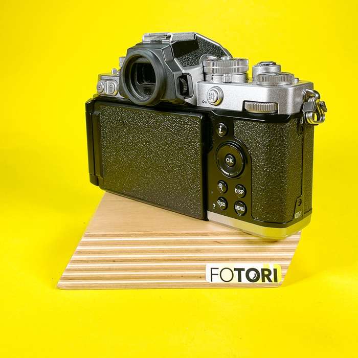 Nikon Z fc tělo + 2 neorigo baterie | 6013791