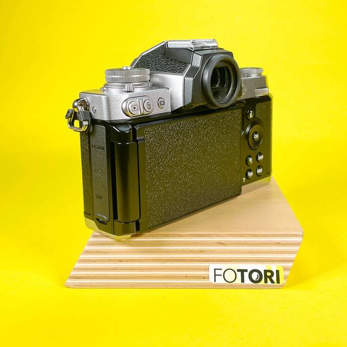 Nikon Z fc tělo + 2 neorigo baterie | 6013791