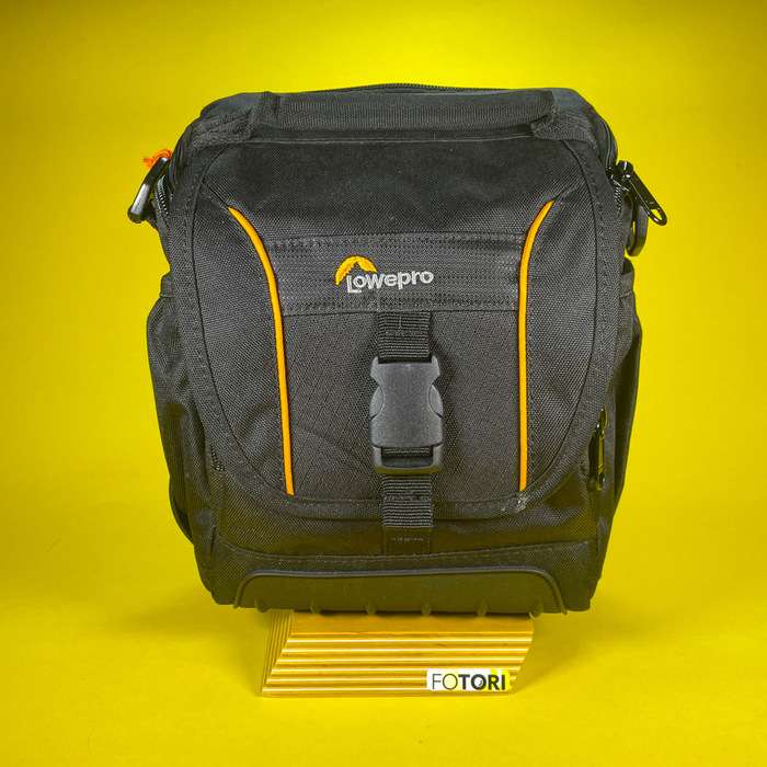 Lowepro Adventura SH 140 II černá | Brašna