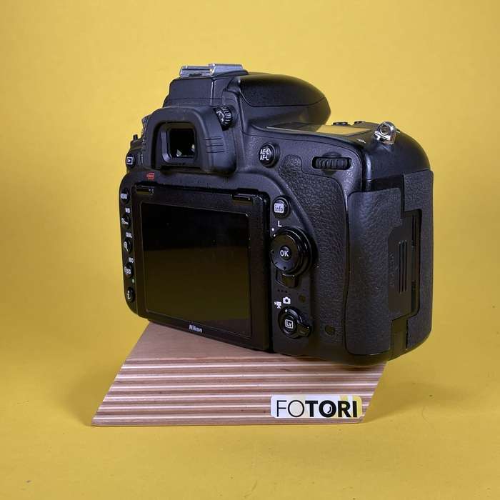 Nikon D750 | 6184314