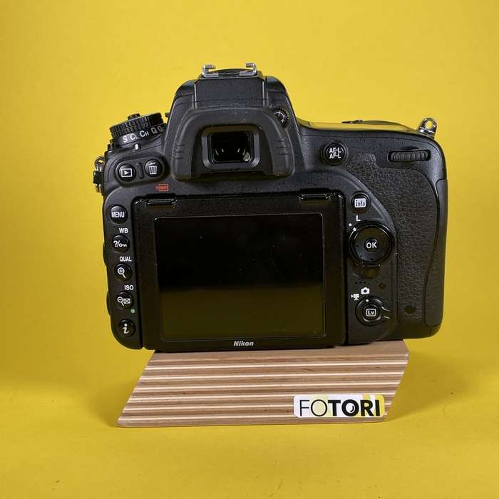 Nikon D750 | 6184314
