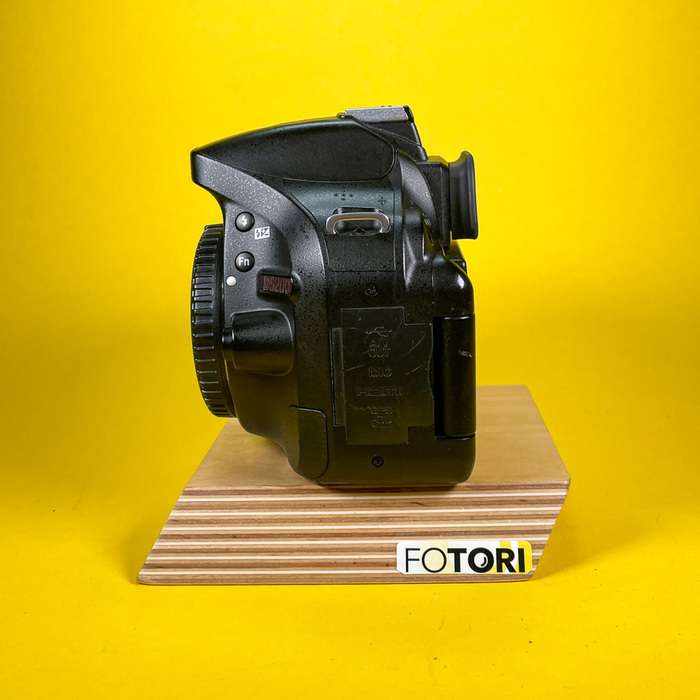 Nikon D5200 | 4727853