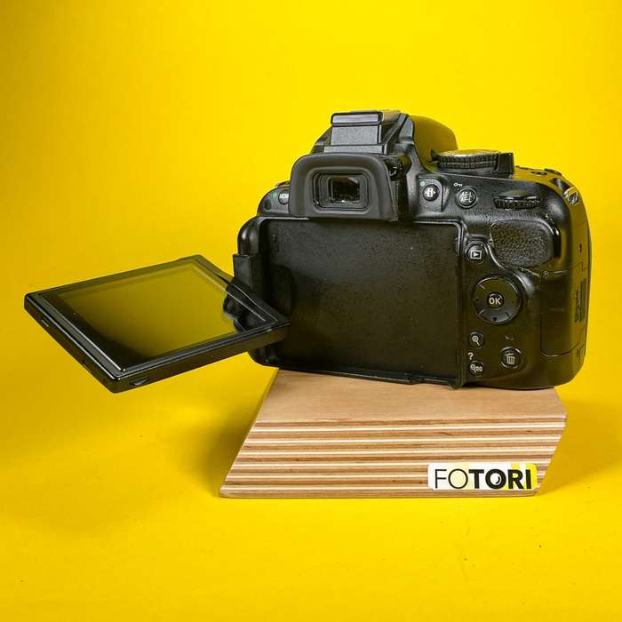 Nikon D5200 | 4727853