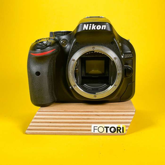 Nikon D5200 | 4727853