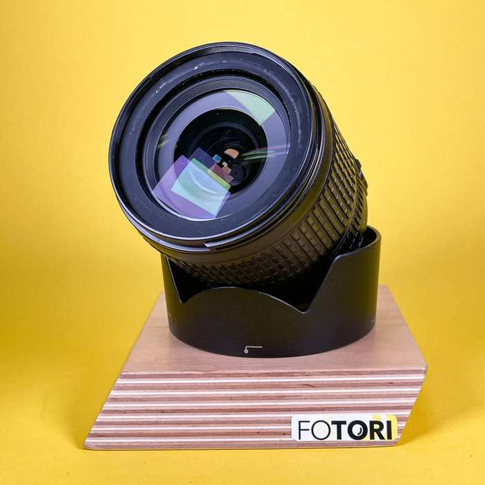 Nikon 18-105mm f/3,5-5,6  AF-S DX G ED VR | 42310089