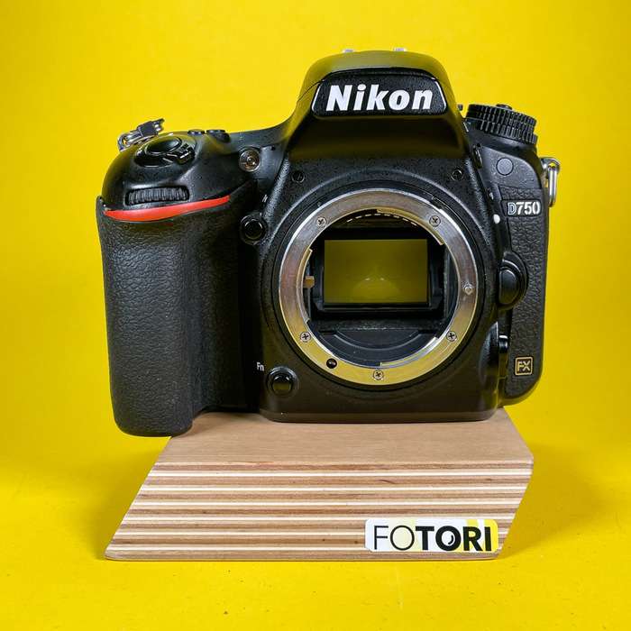 Nikon D750 | 6155966