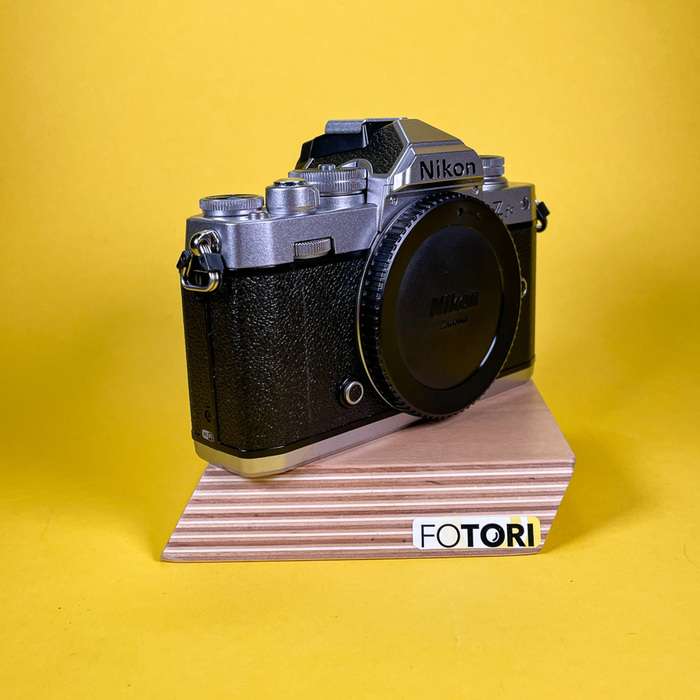 Nikon Z fc tělo + 1x neorig. baterie| 6040985