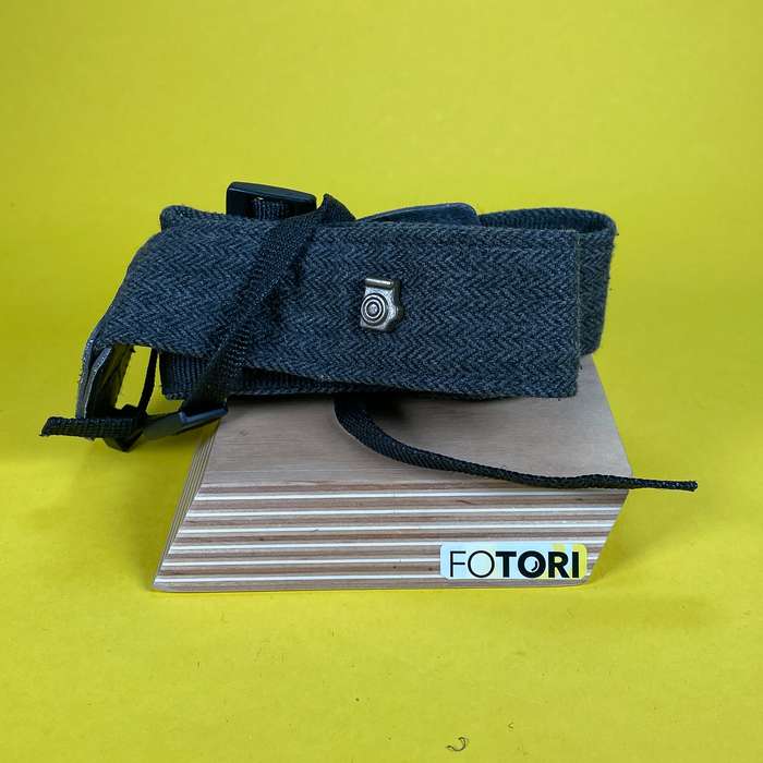 Popruh na fotoaparát