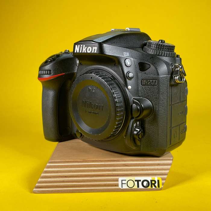 Nikon D7200 | 4337606