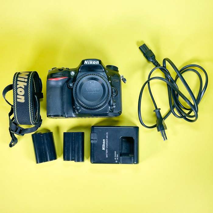 Nikon D7200 | 4337606