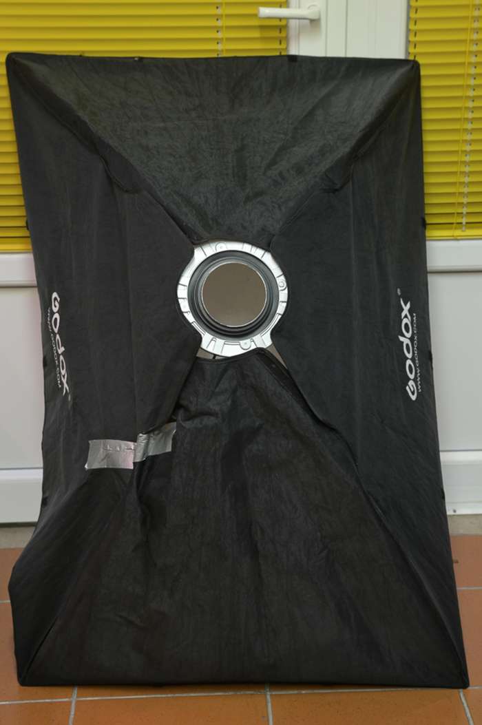 2x Hensel Contra 500 + softboxy, stativy,  odpalovač