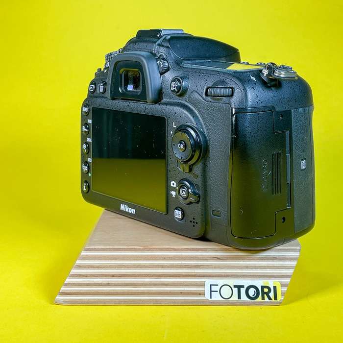 Nikon D7200 | 4312637