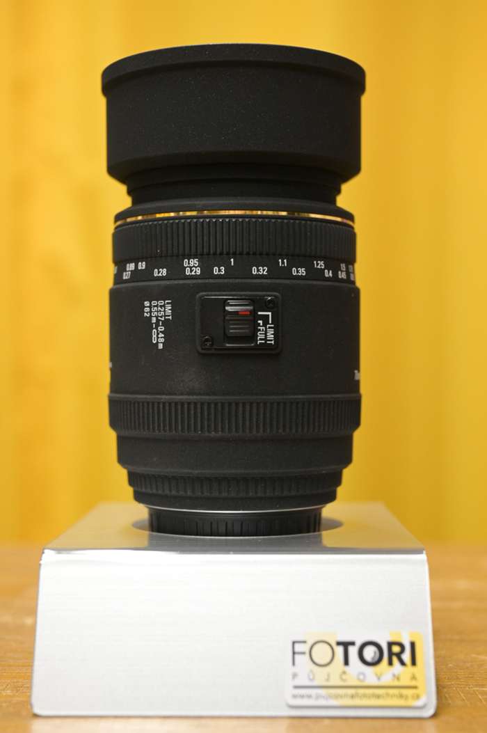 Sigma 70mm f/2,8 EX DG MACRO pro Nikon