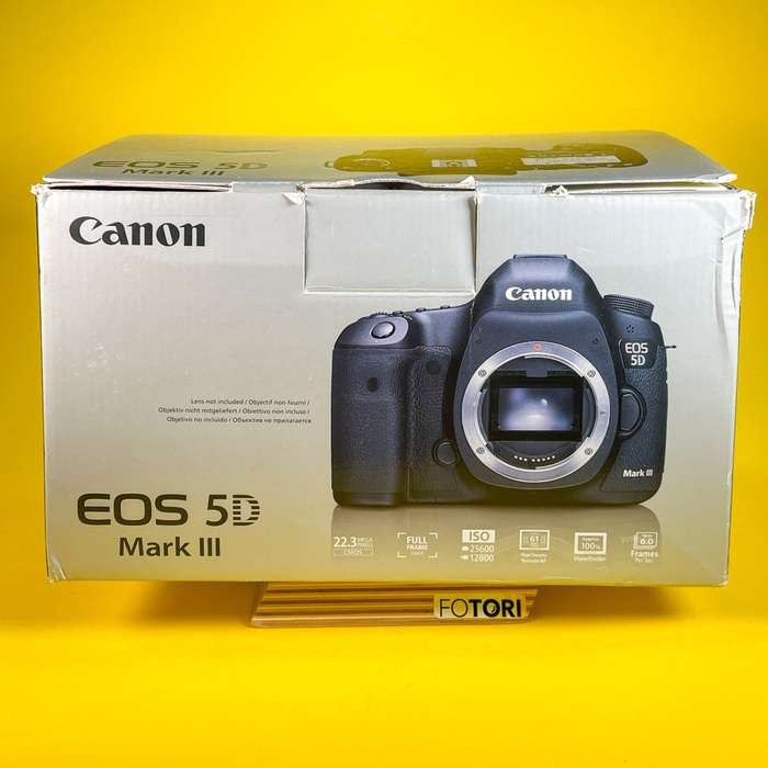 Canon 5D Mark III  + CF 64gb| 043023002895