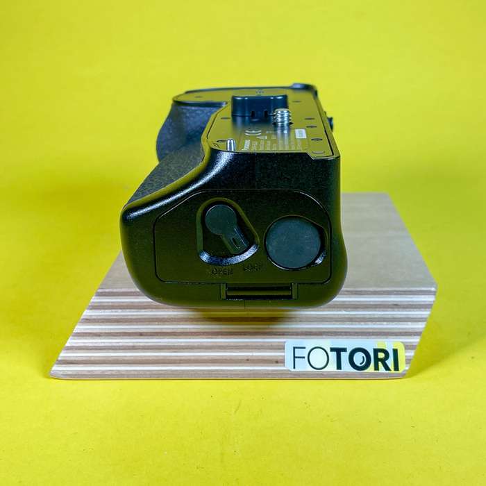 Panasonic Lumix DC-G9 + battery grip DMW-BGG9 | WE8JC002859