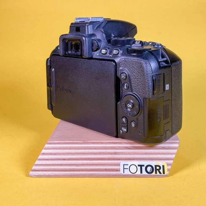 Nikon D5600 | 6243377