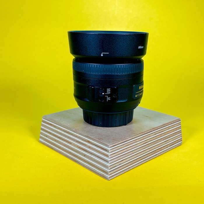 Nikon 35mm f/1,8 AF-S NIKKOR G DX | 2389454