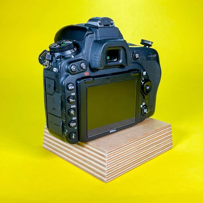 Nikon D750 + 2x SD 32GB| 6216158