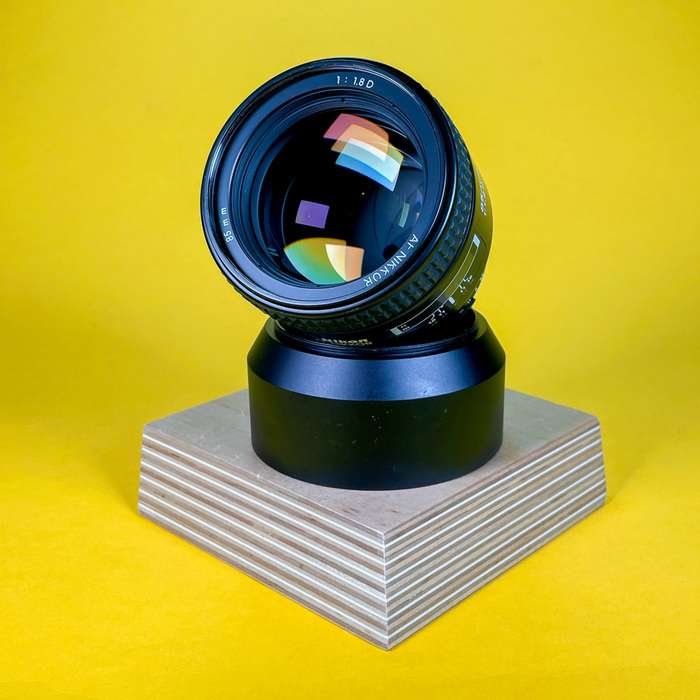 Nikon 85/1.8 D AF | US2011506