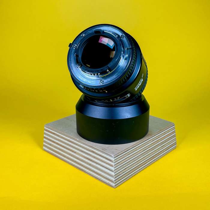 Nikon 85/1.8 D AF | US2011506