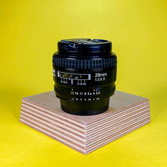 Nikon 28 mm f/2,8 AF NIKKOR D | 409022