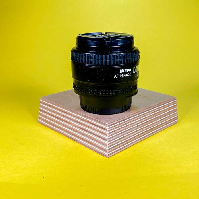 Nikon 28 mm f/2,8 AF NIKKOR D | 409022