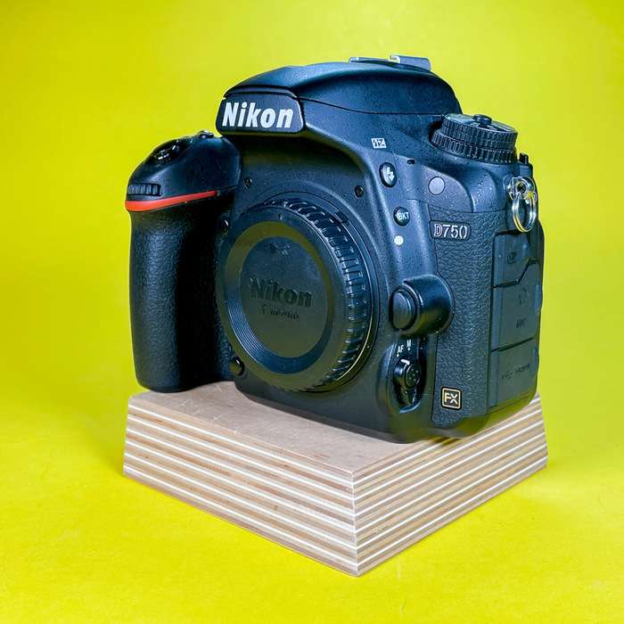 Nikon D750 | 6000233