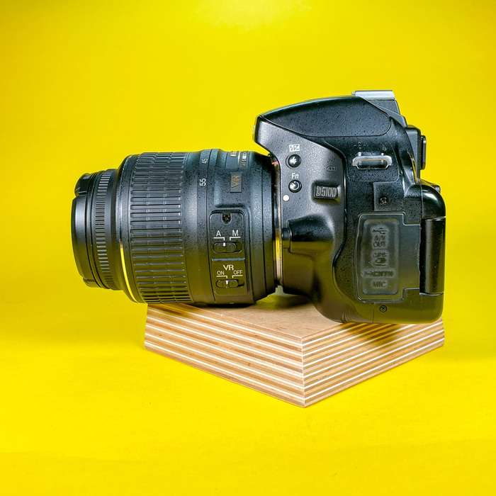 Nikon D5100 + 18-55 VR + Battery grip Meike | 6242656 + 50102542