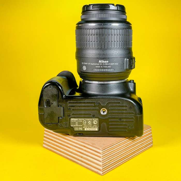 Nikon D5100 + 18-55 VR + Battery grip Meike | 6242656 + 50102542