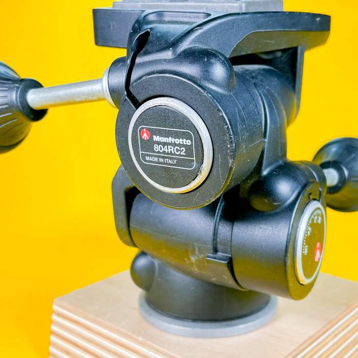 Manfrotto MT 190X4 + Manfrotto 804RC2 | set s třícestnou hlavou