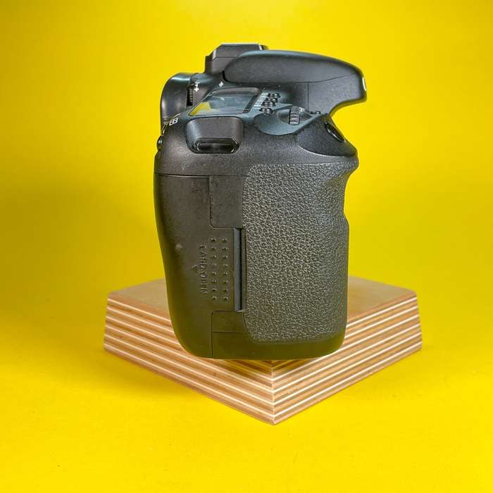 Canon EOS 7D | 0280214453