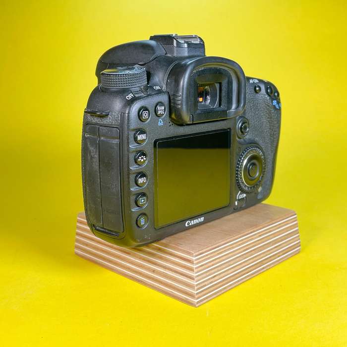 Canon EOS 7D | 0280214453