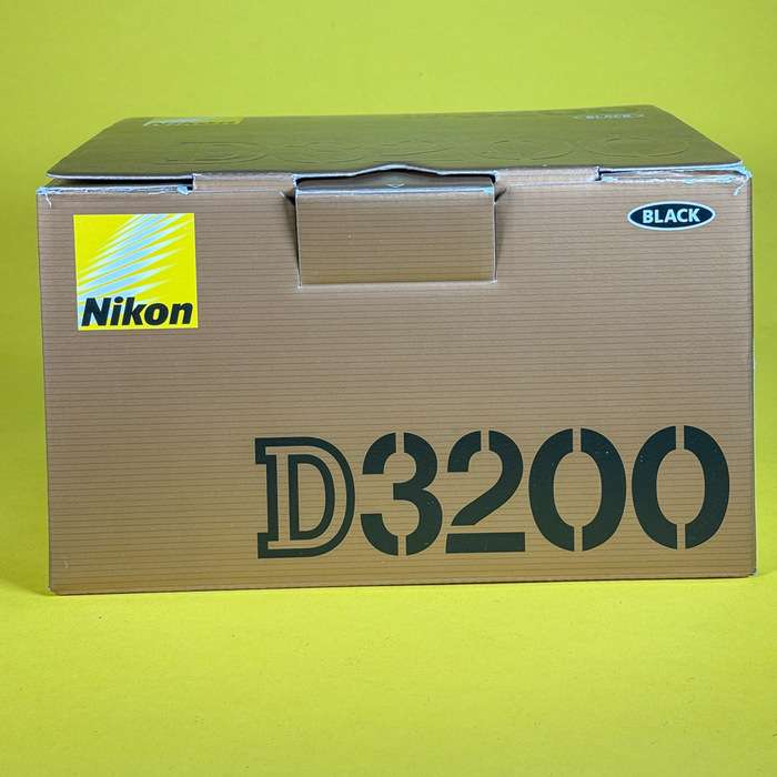 Nikon D3200 | 6942061