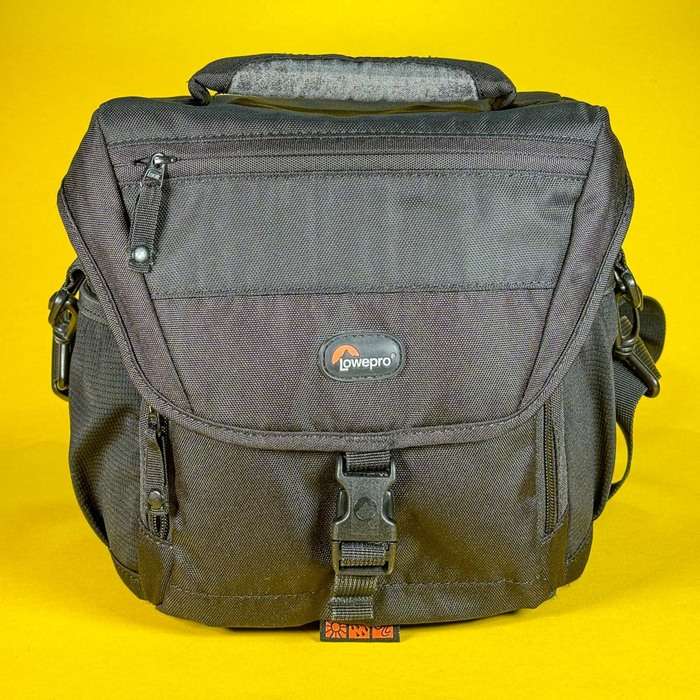 Lowepro Nova 170 AW | Brašna