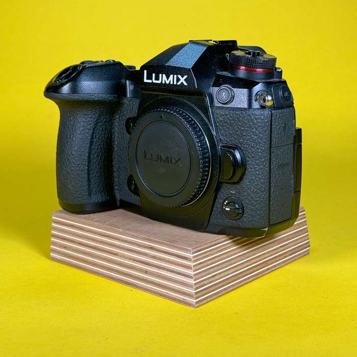 Panasonic Lumix DC-G9 + grip | WE8CA001204