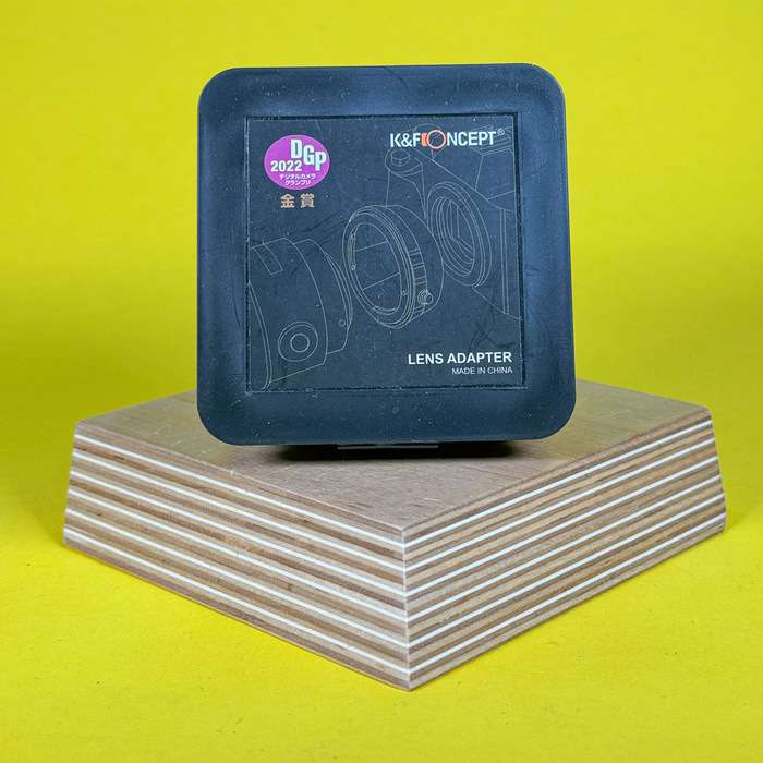 Commlite 0,71x Speed Booster adaptér z Canon EF na m4/3