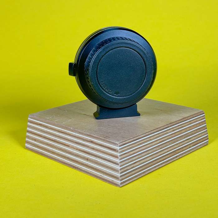 Commlite 0,71x Speed Booster adaptér z Canon EF na m4/3