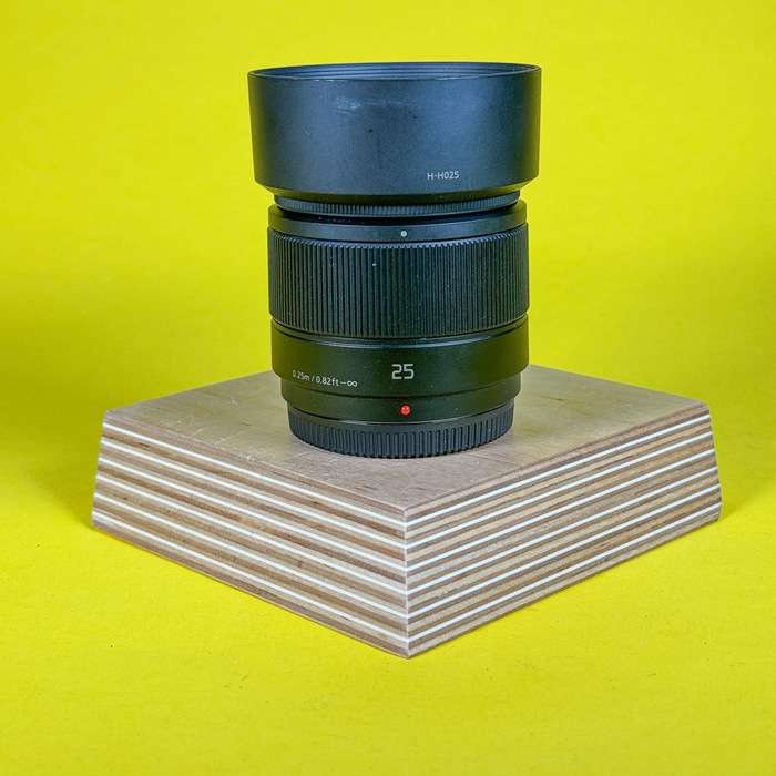 PANASONIC 25 mm f/1,7 | XB1HF201542