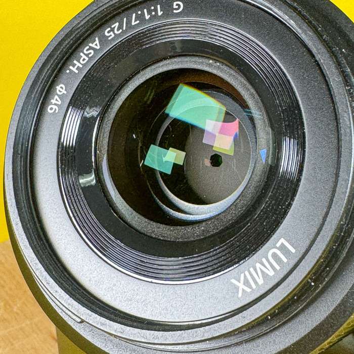 PANASONIC 25 mm f/1,7 | XB1HF201542