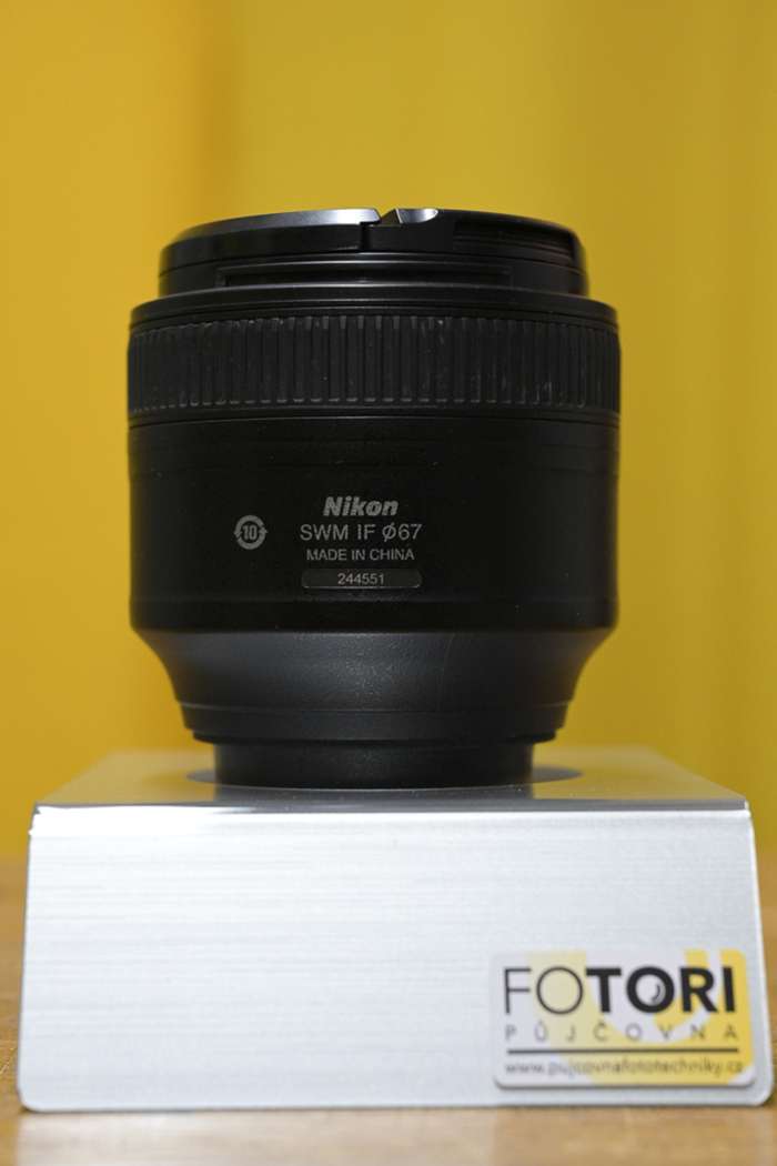 Nikon AF-S Nikkor 85 mm f/1,8G | 244551 + UV filtr