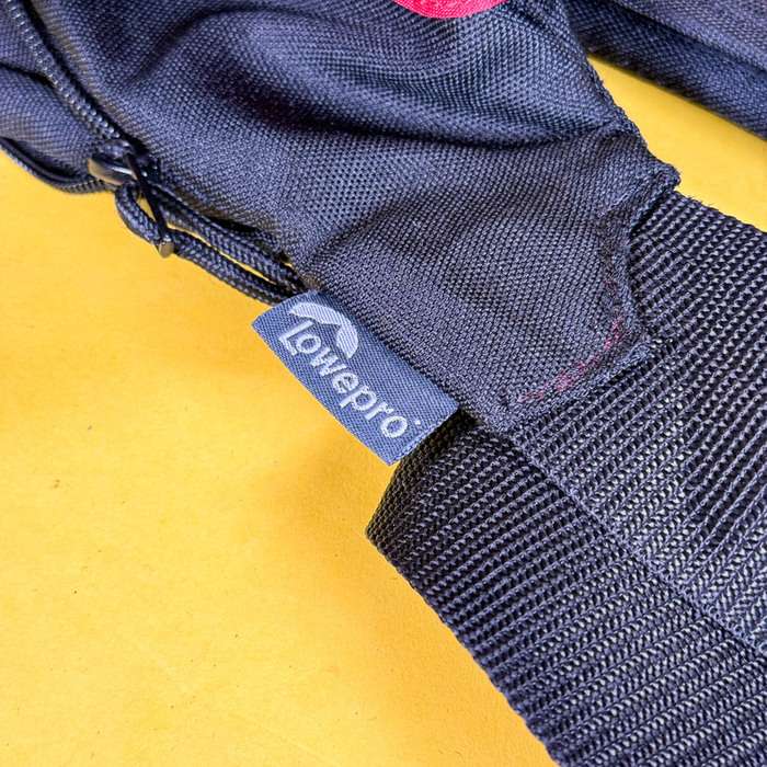 LOWEPRO Passport Sling