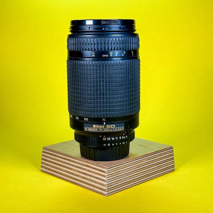 Nikon 70-300 mm f4-5.6 AF D ED | 355088