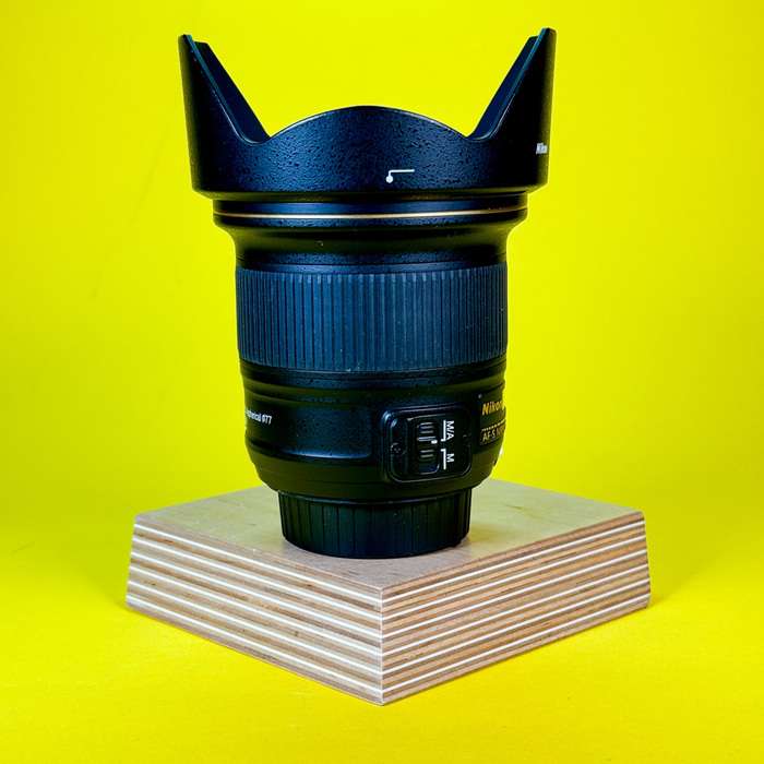 Nikon 20mm f/1.8 AF-S G ED | 225991