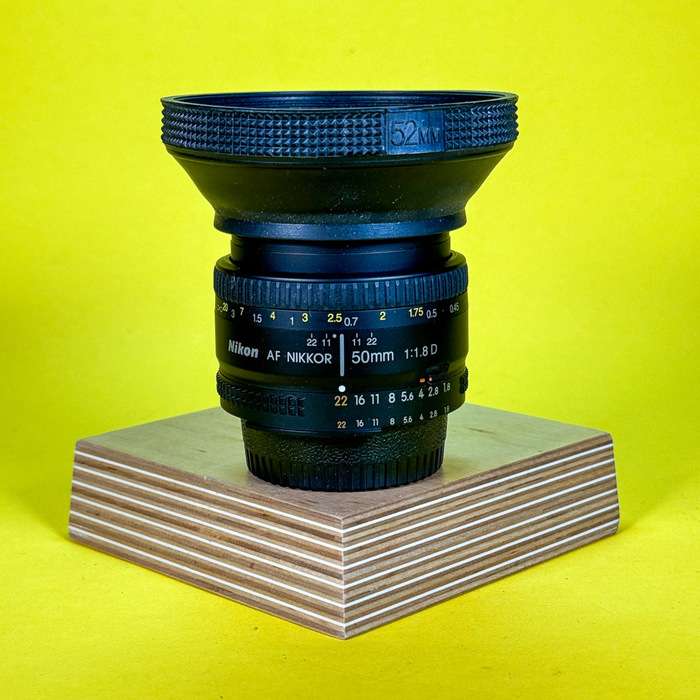 Nikon AF 50mm f/1.8 D | 543787