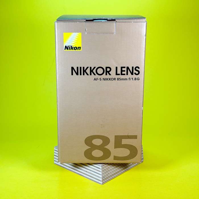 Nikon 85 mm f/1.8 AF-S G | 435858