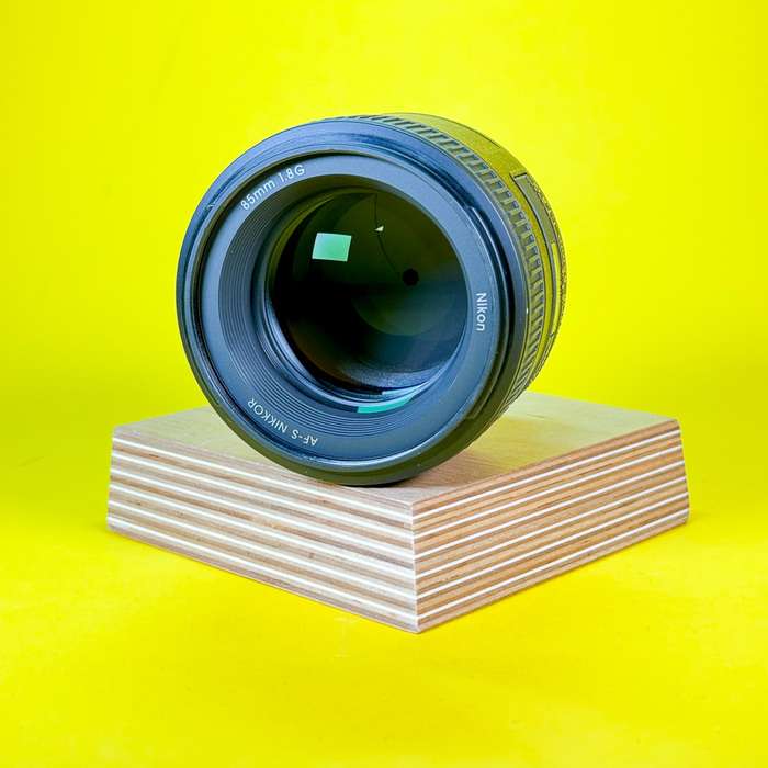 Nikon 85 mm f/1.8 AF-S G | 435858