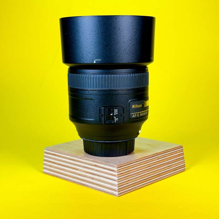 Nikon 85 mm f/1.8 AF-S G | 435858