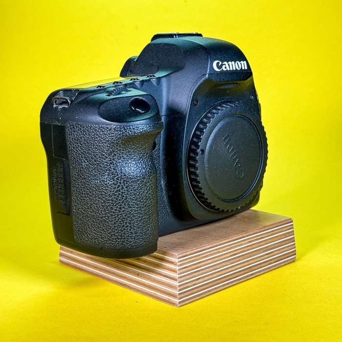 Canon EOS 5D Mark II | 2931501795