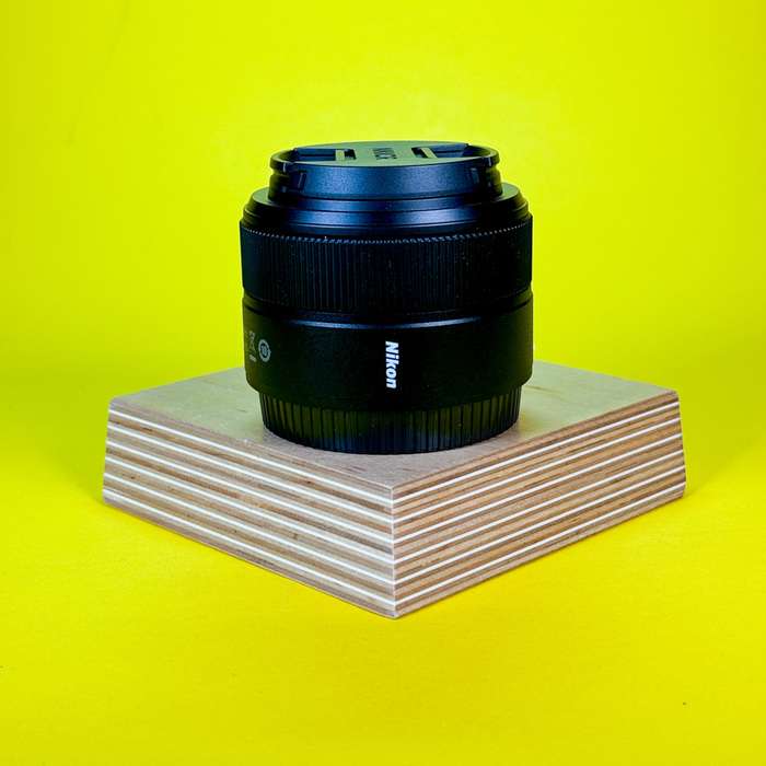 Nikon Z 40 mm f/2 | 20056763