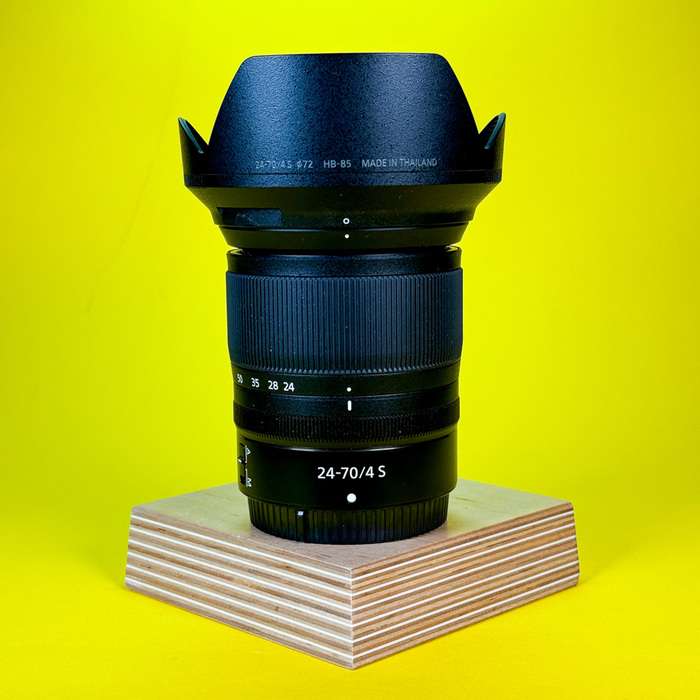 Nikon Z 24-70 mm  f/4 S | 20042037